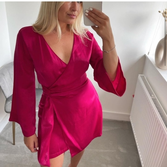 NWT ZARA pink satin effect faux wrap dress - Picture 8 of 11